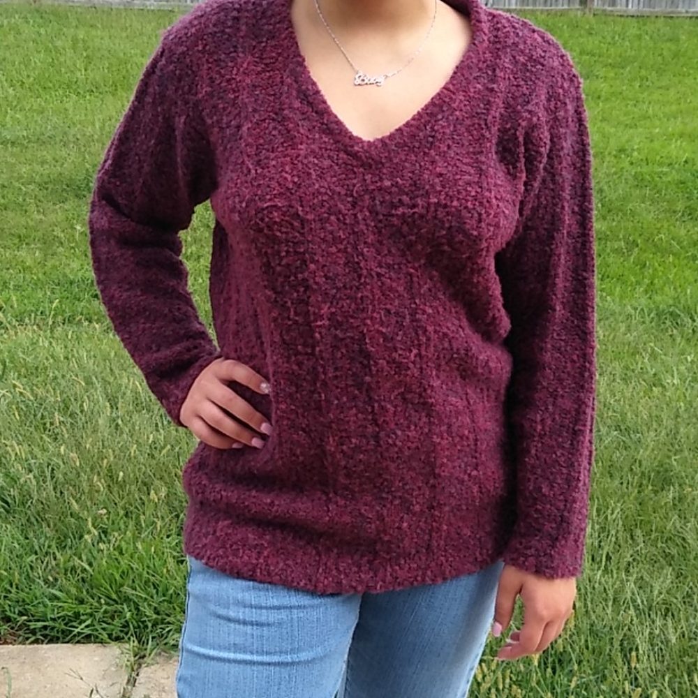 American Eagle chunky sweater